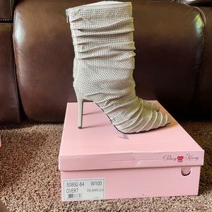 Grey jeweled Stilettos!